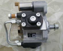 JUAL FUEL PUMP KOBELCO SK200-8